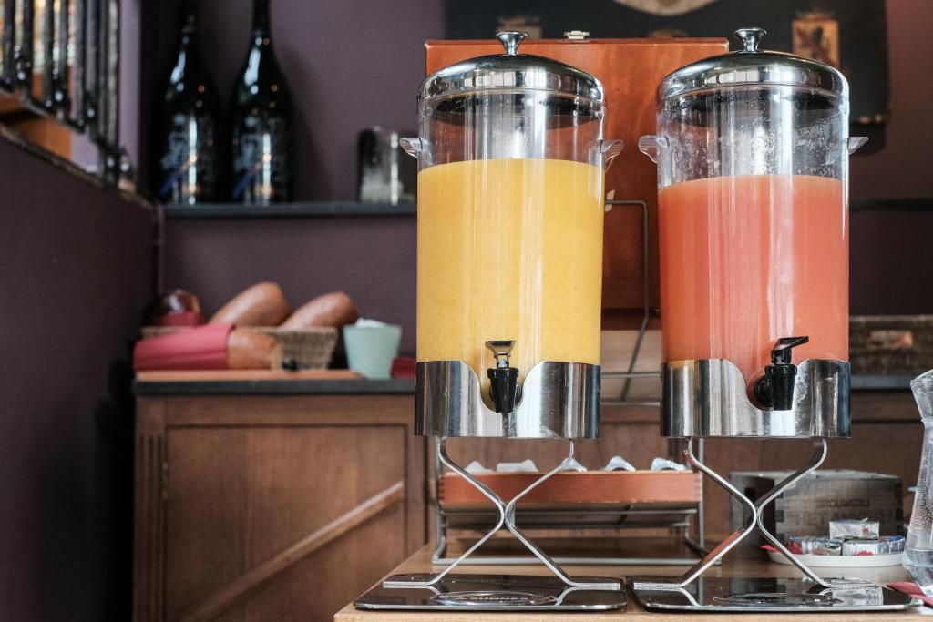 Nápoje v ubytování Hotel Brouwerij Het Anker