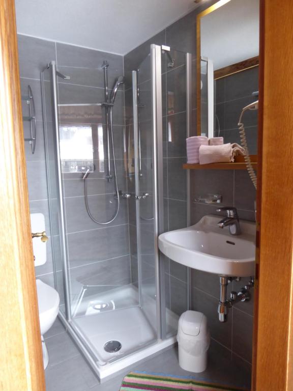 Koupelna v ubytování Hotel Maroi