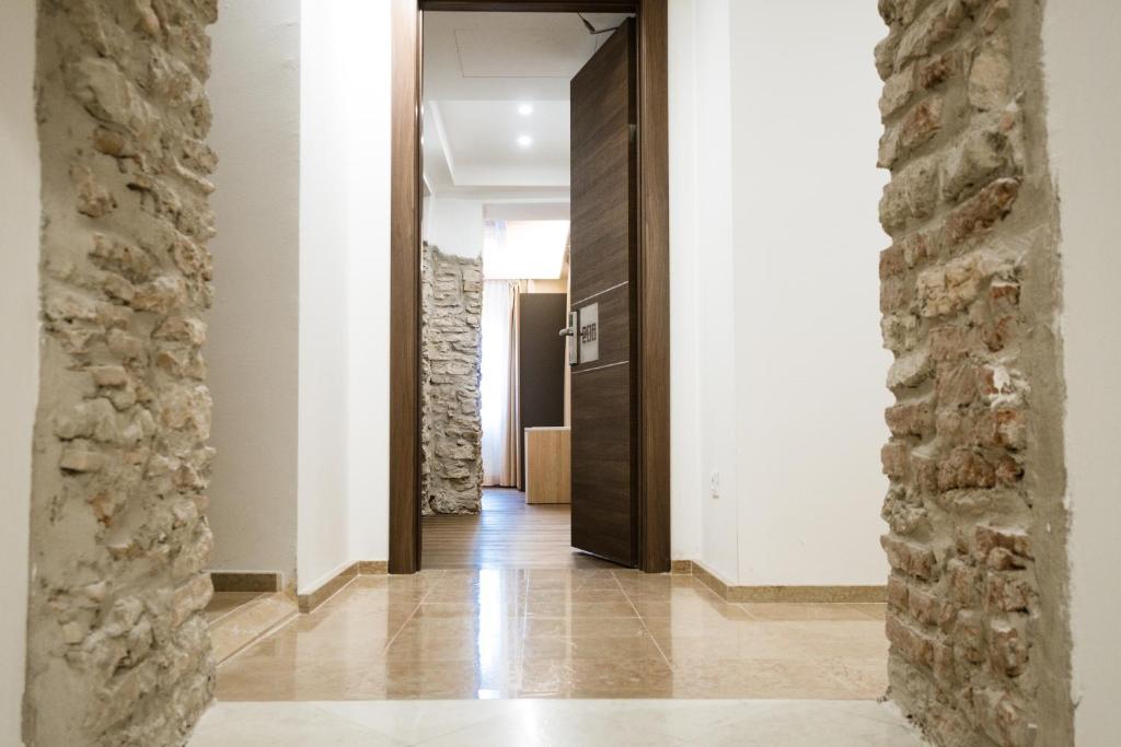 Fotografie z fotogalerie ubytování Hotel Corona v destinaci Spiazzi Di Caprino