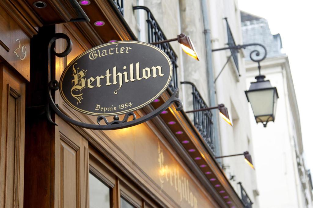 Hotel des Deux-Iles - Notre-Dame - Resim 31