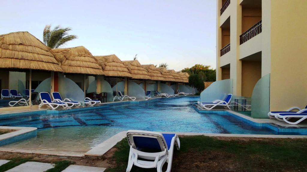 Bazén v ubytování Panorama Bungalows Resort El Gouna nebo v jeho okolí