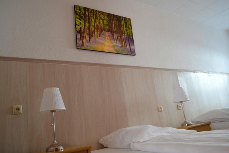 En eller flere senger p&aring; et rom p&aring; Hotel Hohenstein -Radweg-Messe-Baldeneysee
