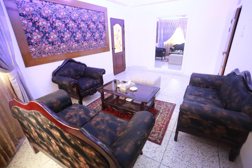 Nagar Valley Hotel Ltd. - Suite