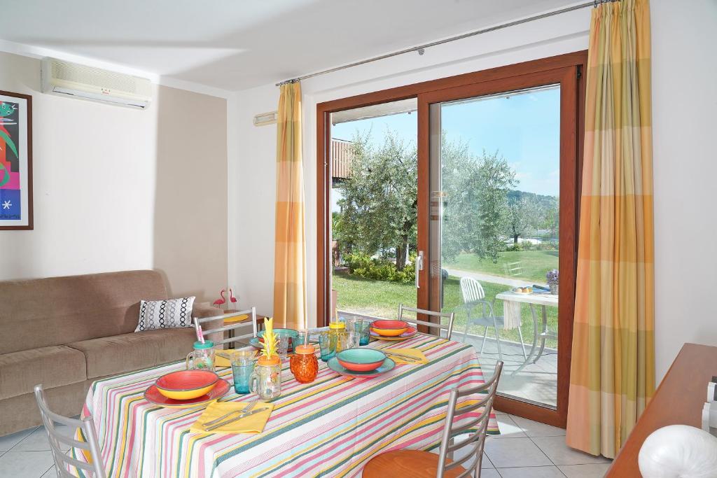 Fotografie z fotogalerie ubytování Onda Blu Resort v destinaci Manerba del Garda