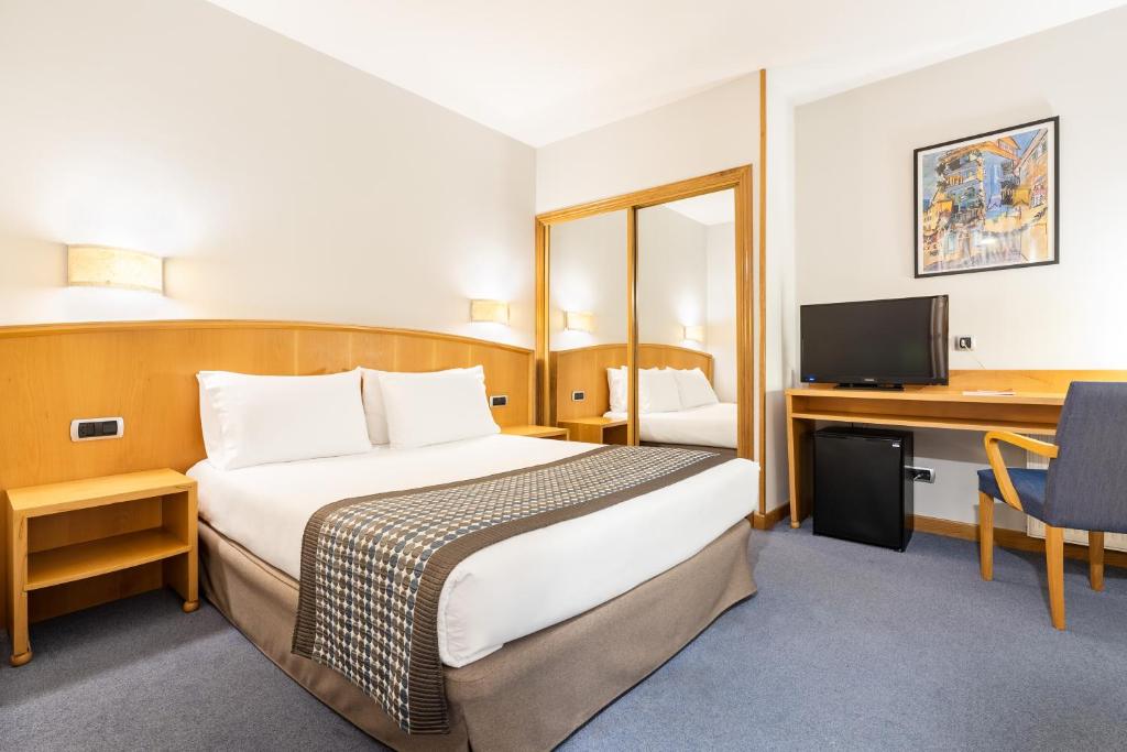 Exe Area Central, Santiago de Compostela – Updated 2022 Prices