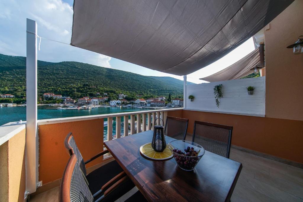 Příroda nedaleko apartmánu