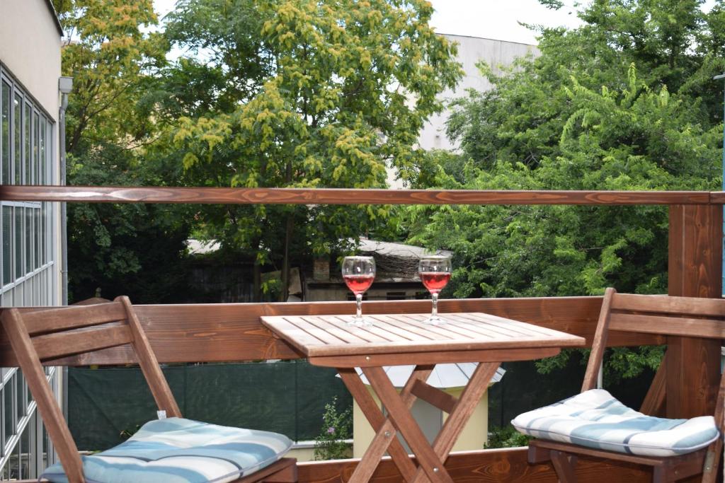 A balcony or terrace at Bratislava -apartment near the City center with a balcony