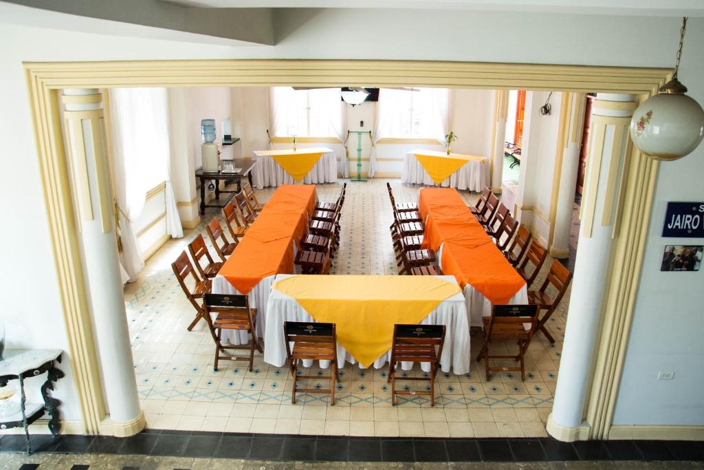 Zona de estar de Hotel Savoy