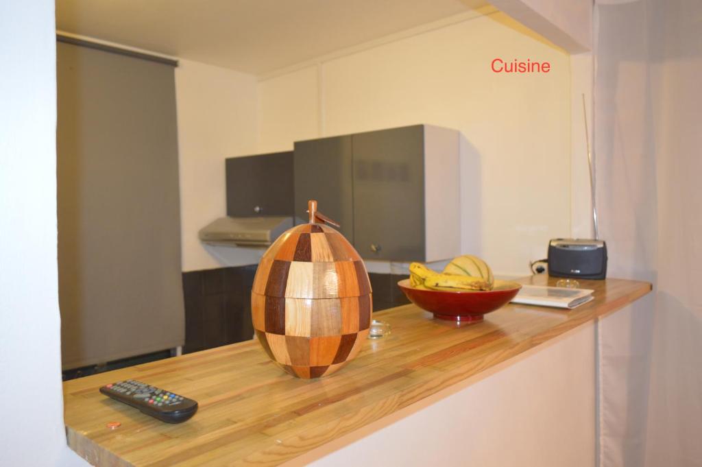 Kuchyň nebo kuchyňský kout v ubytování Maison Petit Paradis