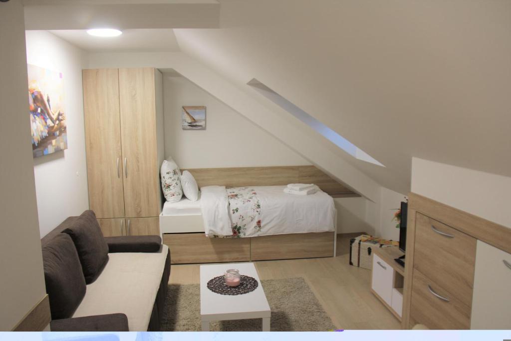 Apartments Borna 2 - 3