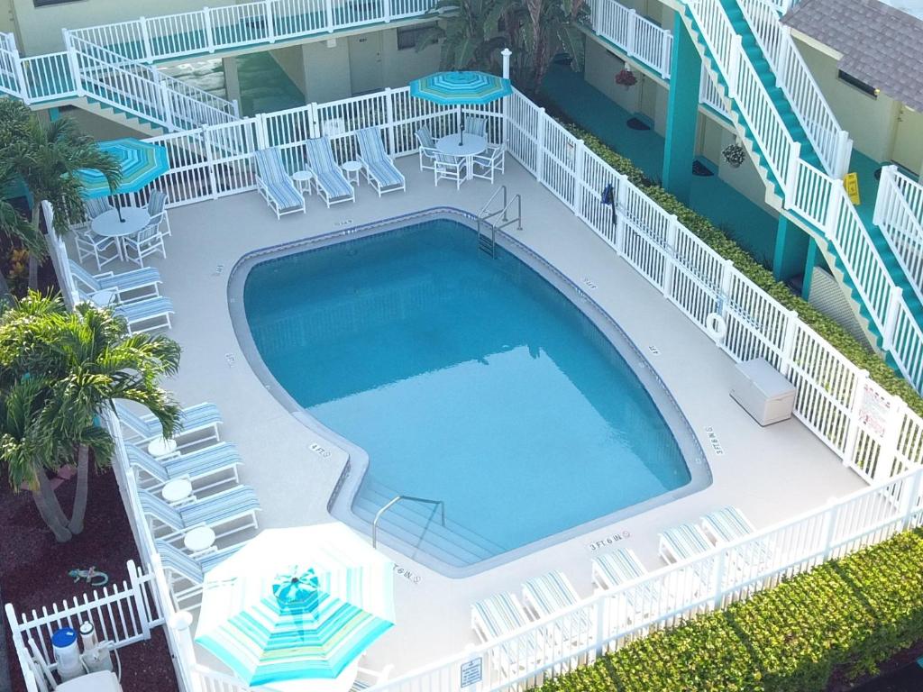 Bazén v ubytování Tuckaway Shores Resort nebo v jeho okolí