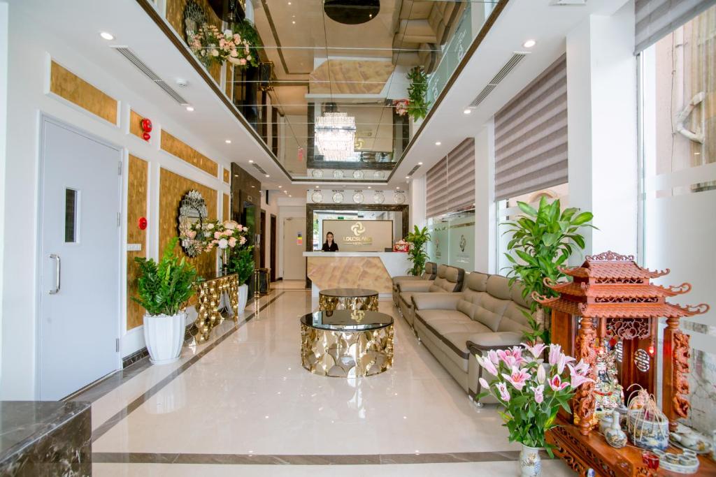Posezení v ubytování Louisland Hanoi Hotel