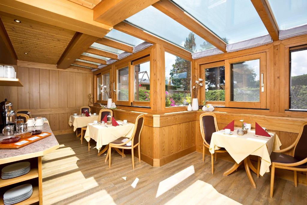 Restaurace v ubytování Hotel Alpenglühn