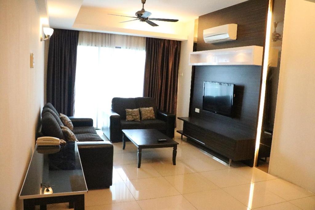 Ipohtown Kinta Riverfront Service Suites Ipoh Malaysia Booking Com