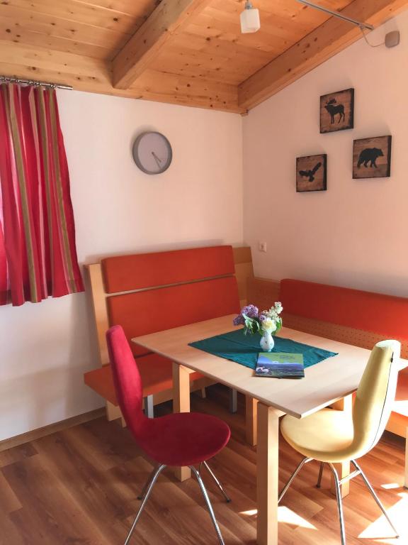 Posezení v ubytování Apartment Wohlesser