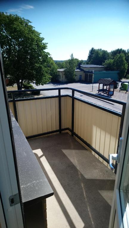 Balkón nebo terasa v ubytování BriQ Hotell