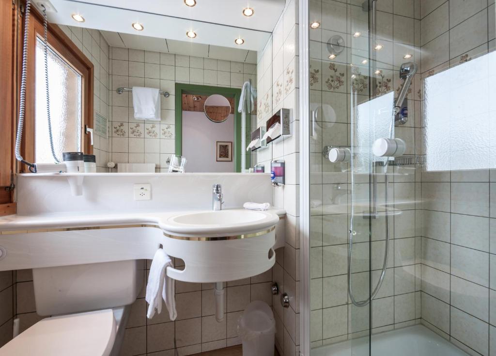 Koupelna v ubytování Hotel Astoria