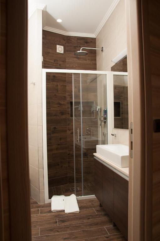 Garni Hotel Vigor - EV station - Resim 32