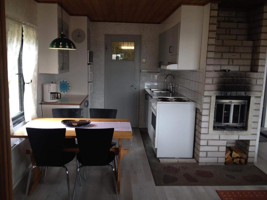 Rundbergs Stugor - Two-Bedroom House