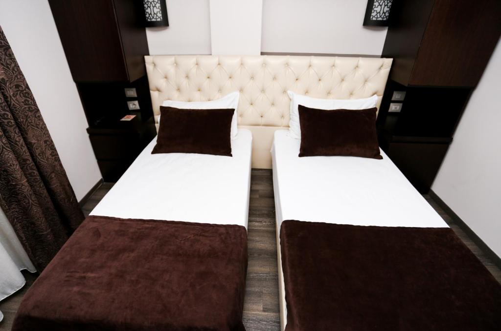 Hotel Town House - Standard Twin Room