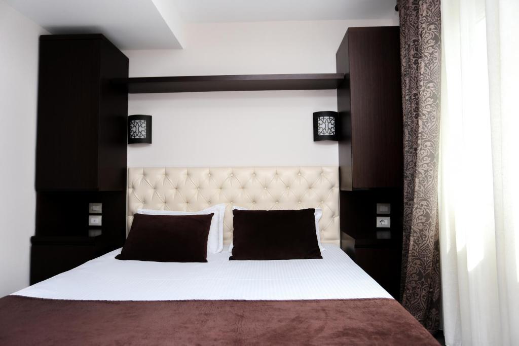 Hotel Town House - Standard Double Room