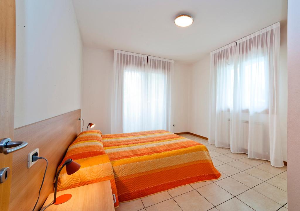 Residence Roberta - Three-Bedroom Apartment