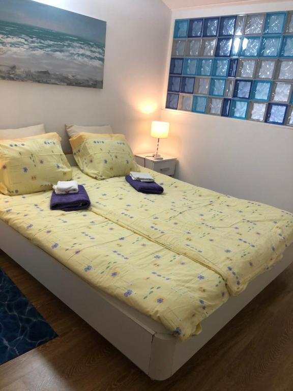 Postel nebo postele na pokoji v ubytování Gajac Lux
