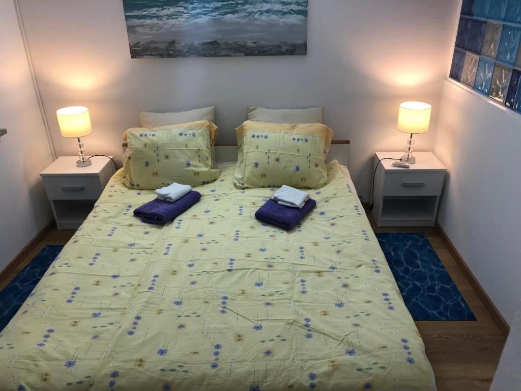 Postel nebo postele na pokoji v ubytování Gajac Lux