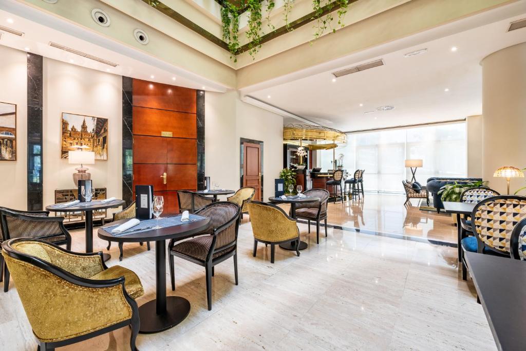 Eurostars Gran Hotel Santiago - Resim 13