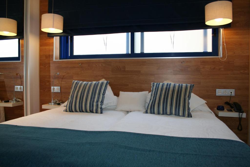 Hotel Fetiche Alojamiento con Encanto, Benidorm – Updated ...