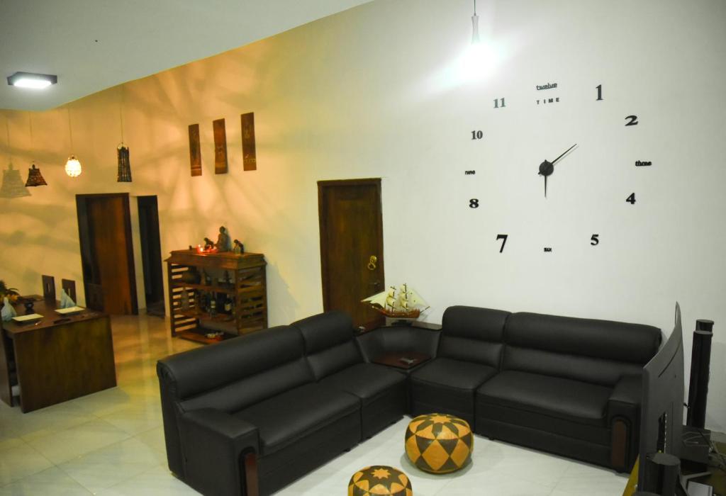 Posezení v ubytování Ayubowan Holiday Home