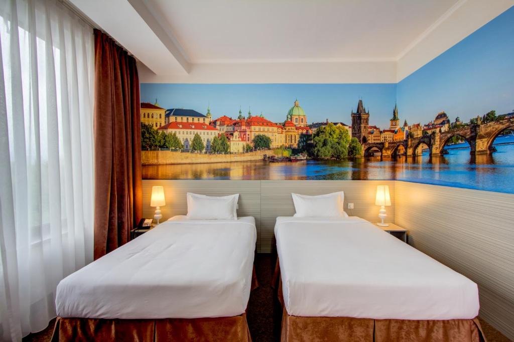 Hotel Bridges Bishkek - Double Or Twin Room With Bathroom