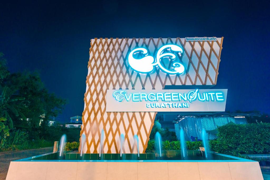 Fotografie z fotogalerie ubytování Evergreen Suite Hotel v destinaci Surat Thani
