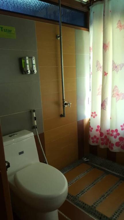 Vannituba majutusasutuses T Star Cottage Langkawi