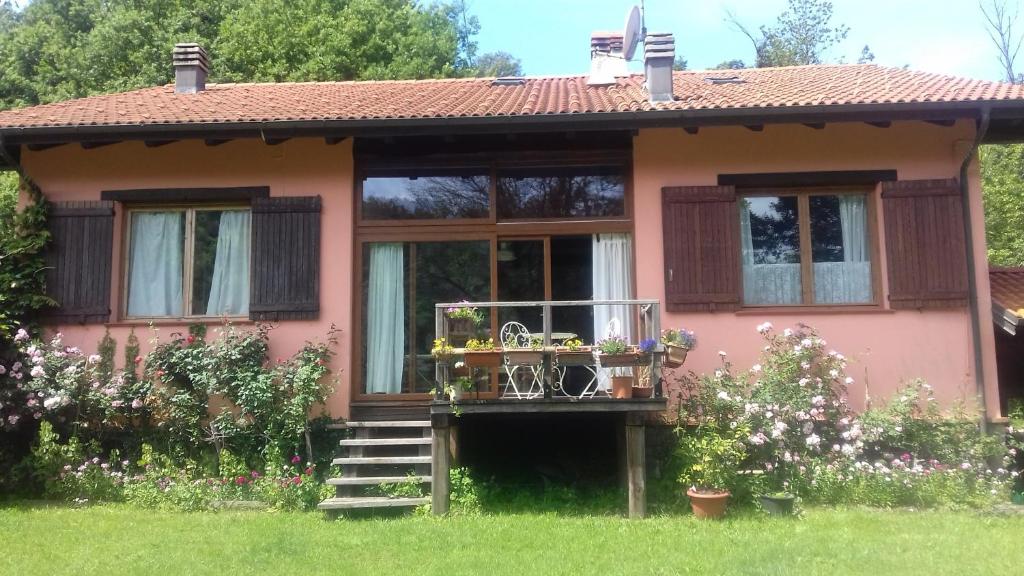 Il pettirosso di Giusvalla - Housity