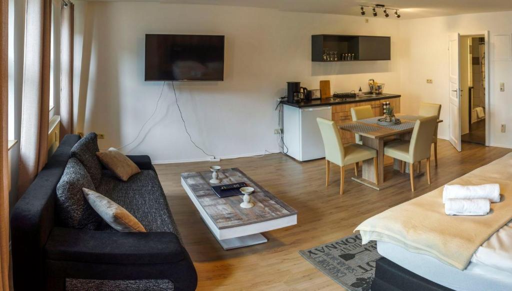 Pension Wielsch - Family Room With Shower