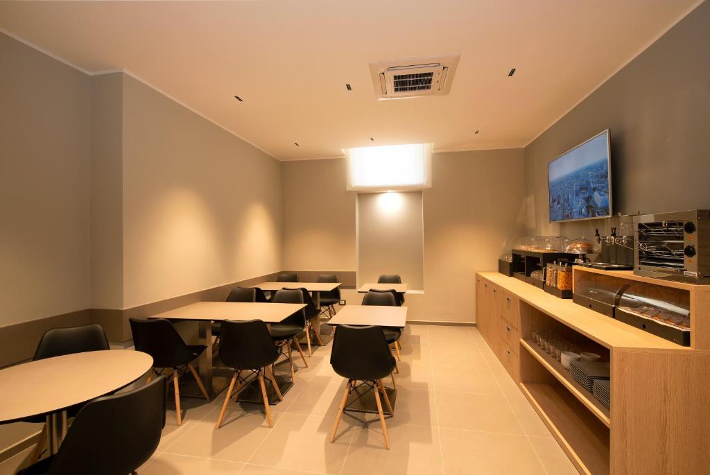 Hotel H21 - Resim 45