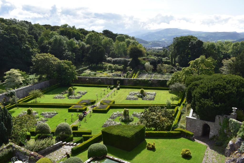 Bodysgallen Hall and Spa - Resim 23