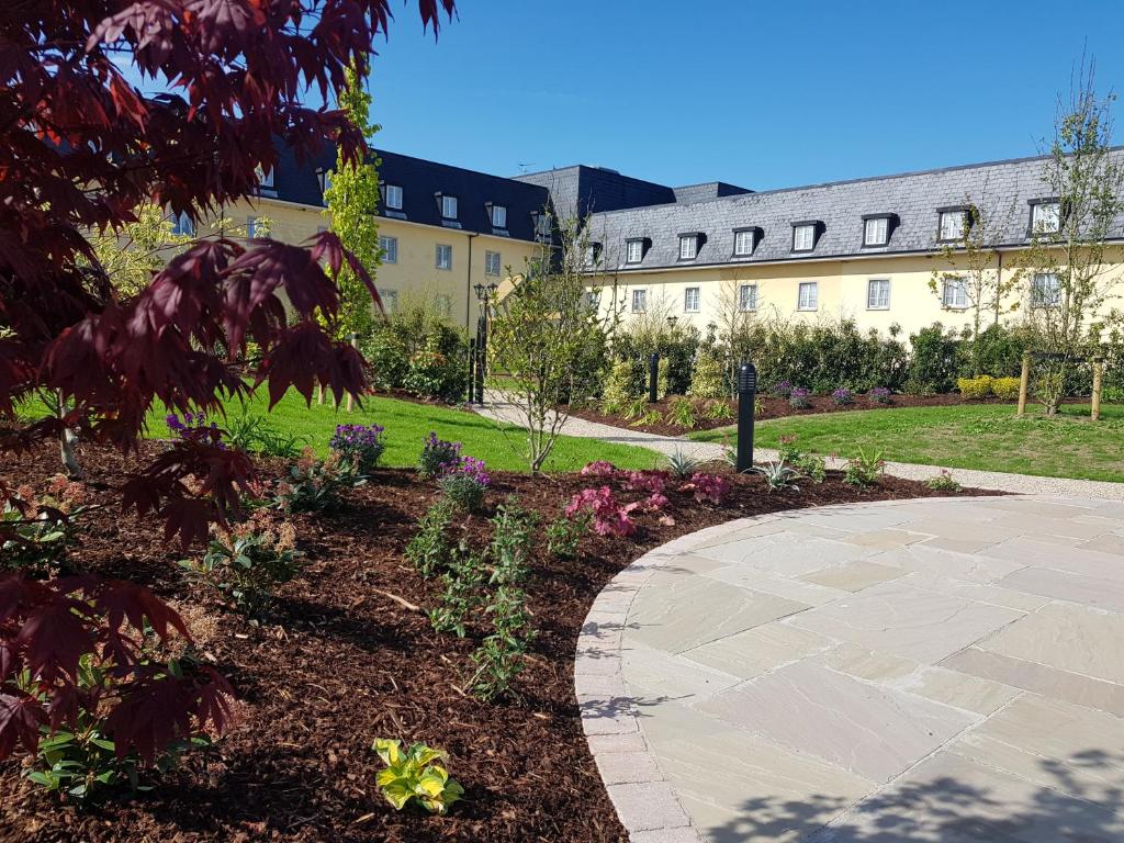 Zahrada ubytování Cavan Crystal Hotel