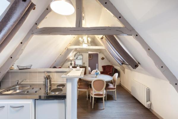 Hotel Arvor - O'Lodges by Arvor - Penthouse Apartment - La Belle Epoque