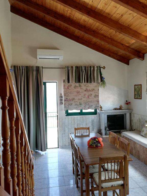 Posezení v ubytování A&S Seaside Maisonette
