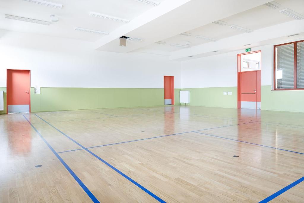 Zdjęcie z galerii obiektu Sport relax hotel Na kopečku w mieście Křinec