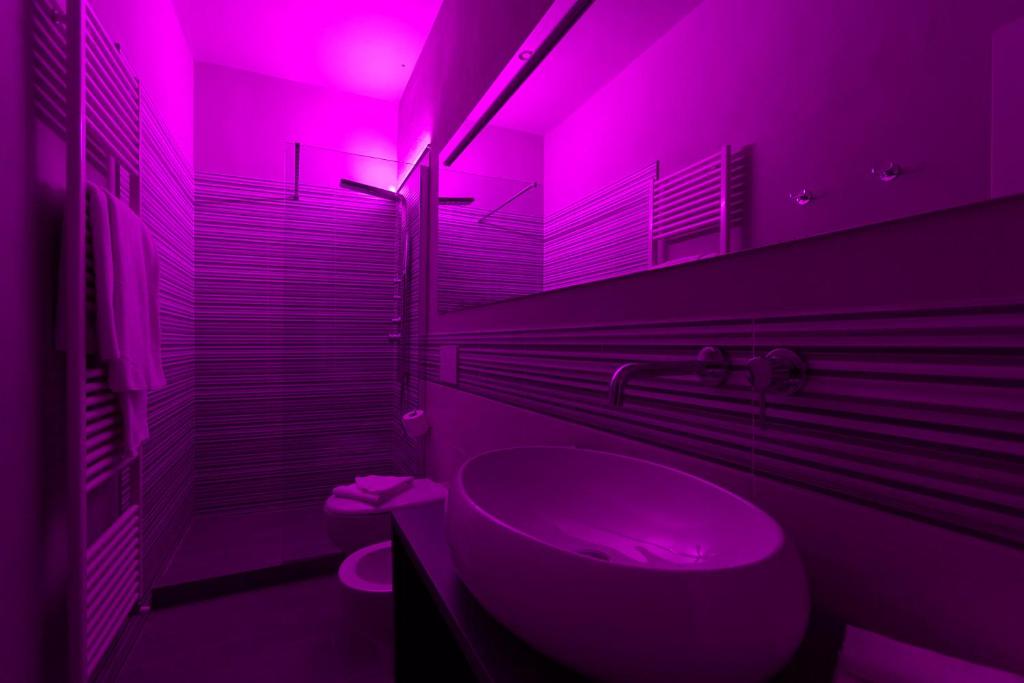 Łazienka w obiekcie Courtyard Suite