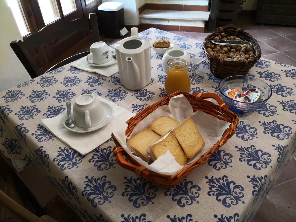 Jídlo v bed and breakfast nebo okolí