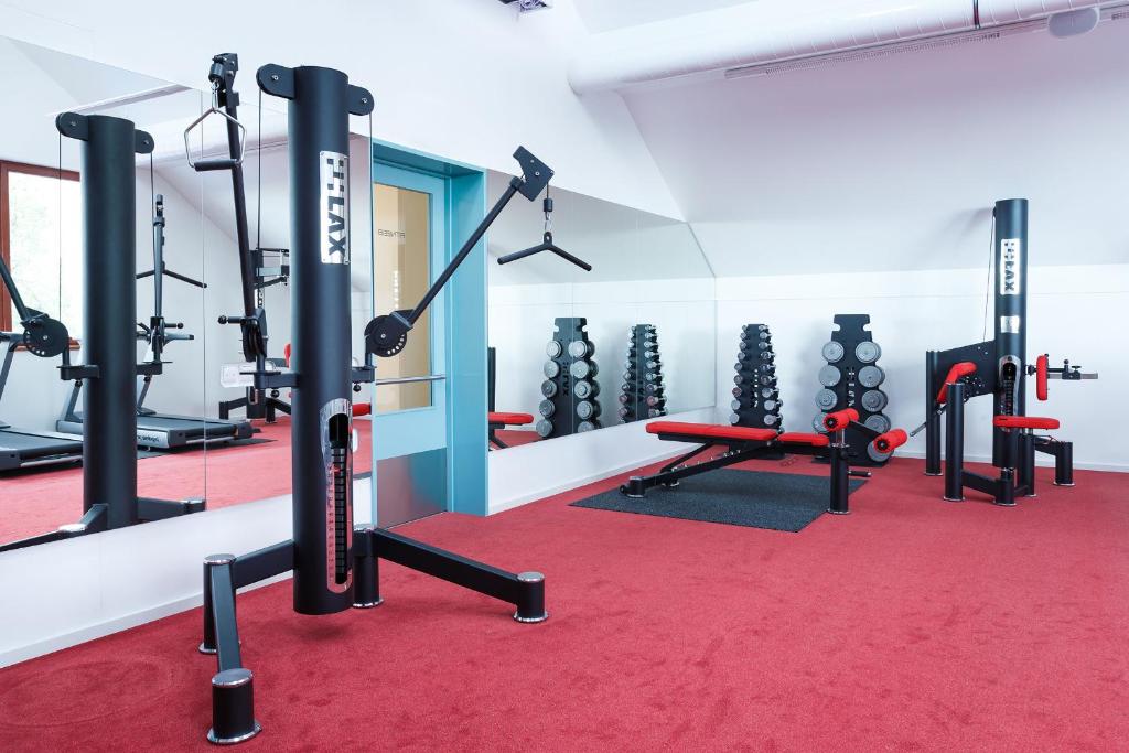 Centrum fitness w obiekcie Sport relax hotel Na kopečku