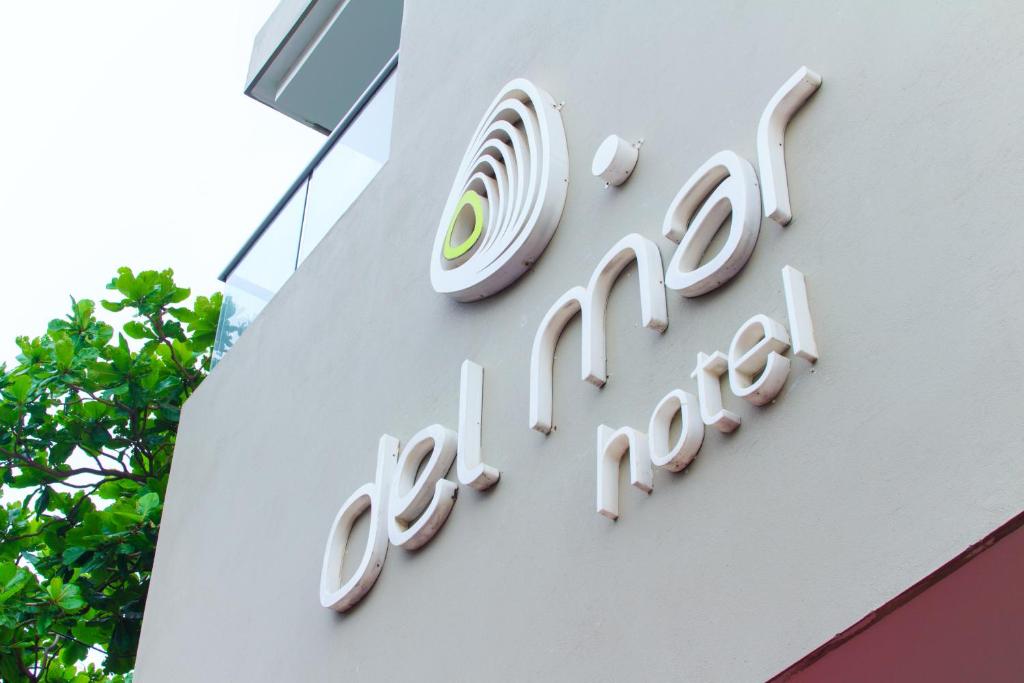 Certifikát, hodnocení, plakát nebo jiný dokument vystavený v ubytování Del Mar Hotel