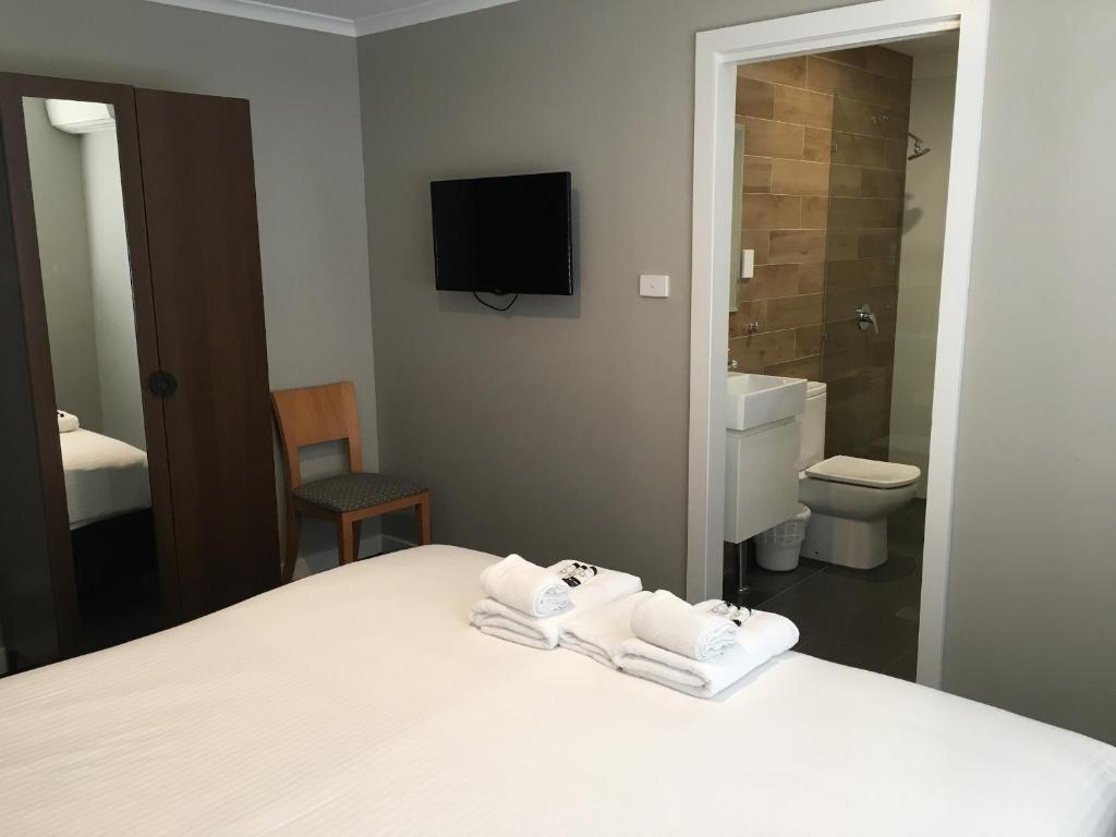 The Premier Hotel Broadmeadow - Resim 3