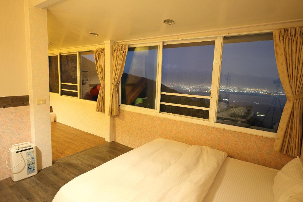 Sky lounge B&B - Familiekamer Met Balkon