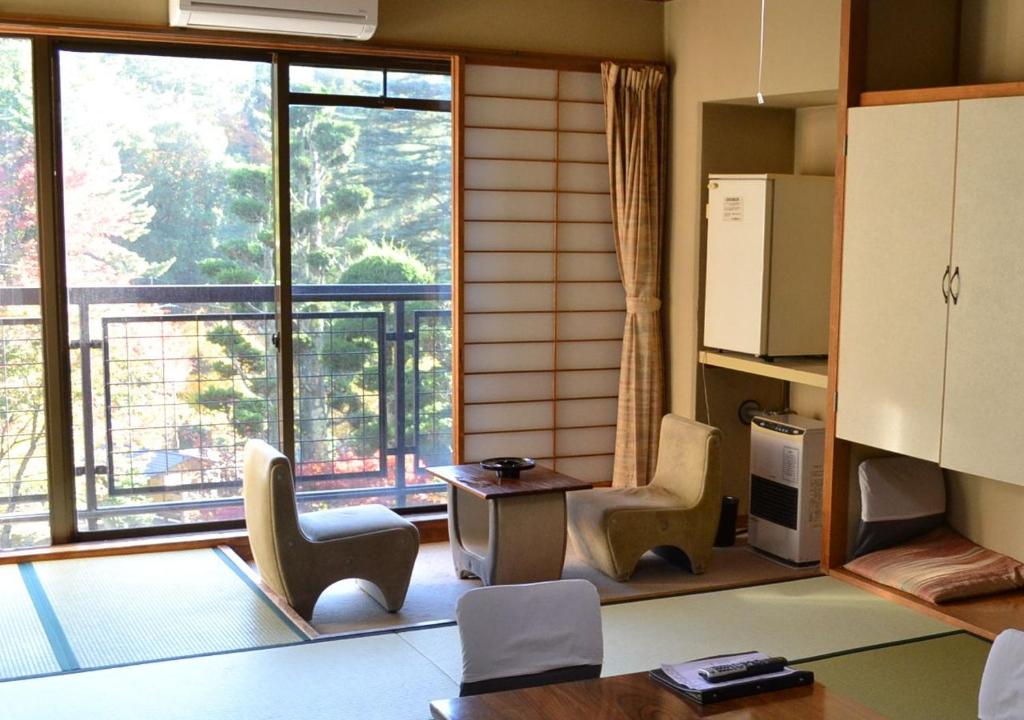 Hishino Onsen Tokiwakan - Standard Japanese-Style Room
