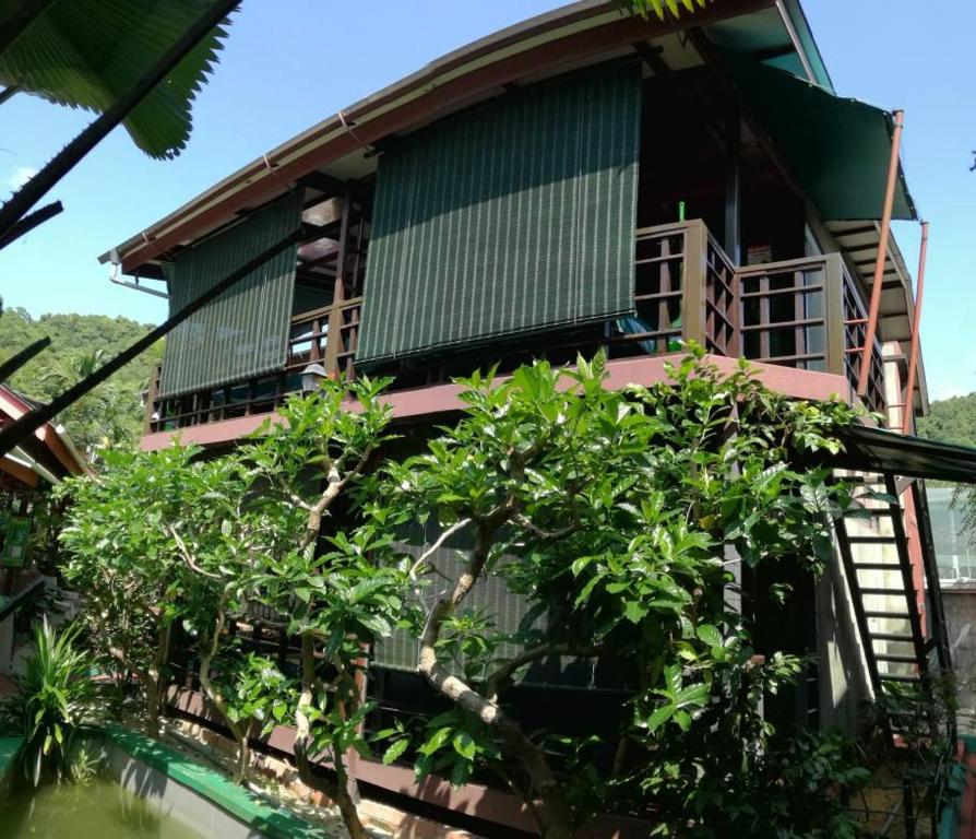 Aed väljaspool majutusasutust T Star Cottage Langkawi